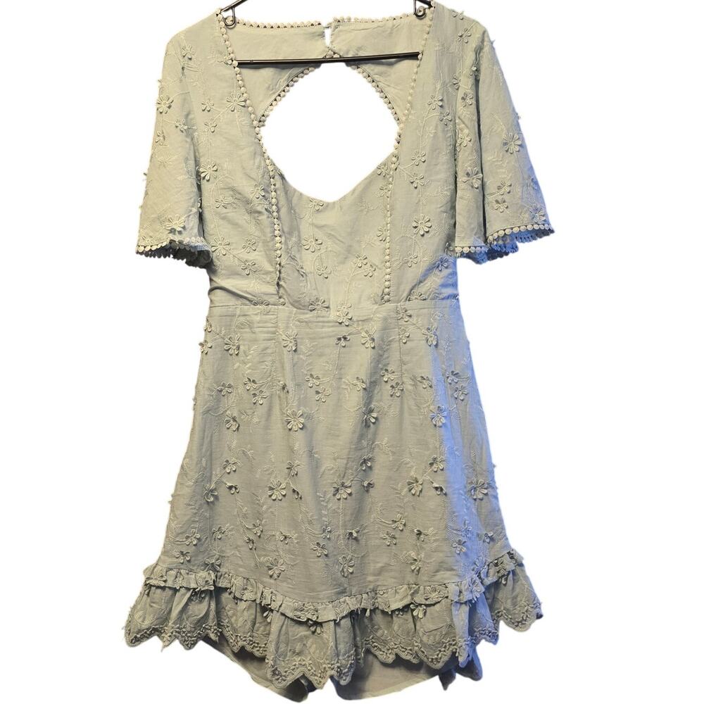 Selfie Leslie blue lace floral embroidered open back mini dress size large
